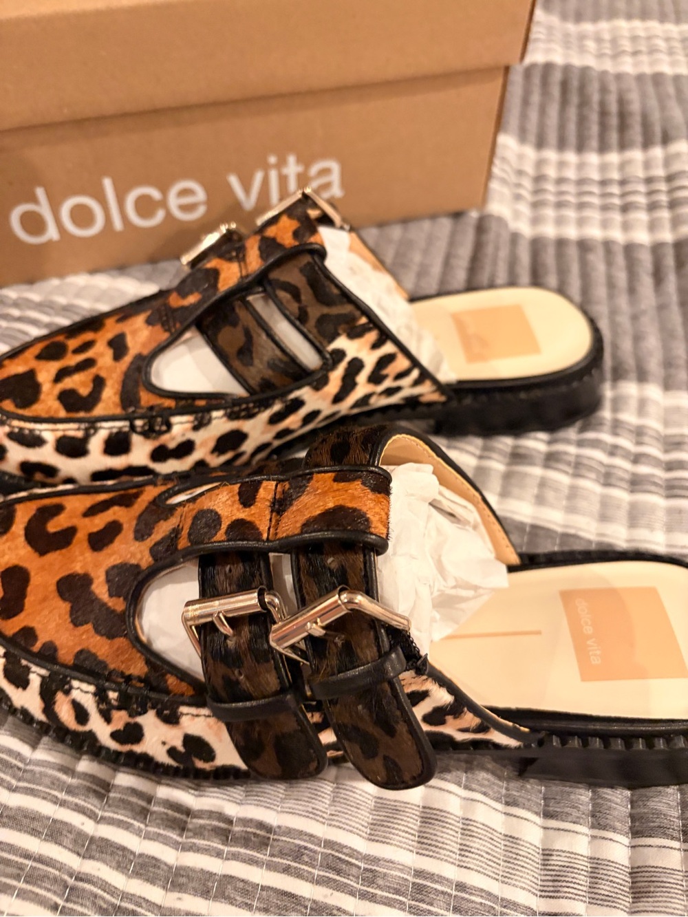 Brand New Dolce Vita Leopard Multi Calf Hair Women’s Size 6 - Picture 3 of 7